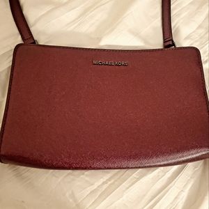 Purple Michael Kors Lightweight Crossbody Purse